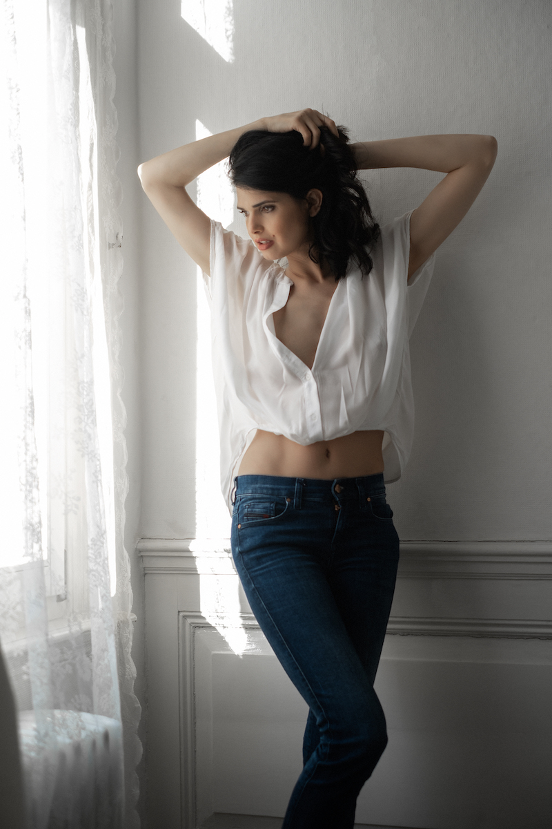 Blue Jeans, White Shirt - Zoi Morgan & Eugene Shapiro Image 28