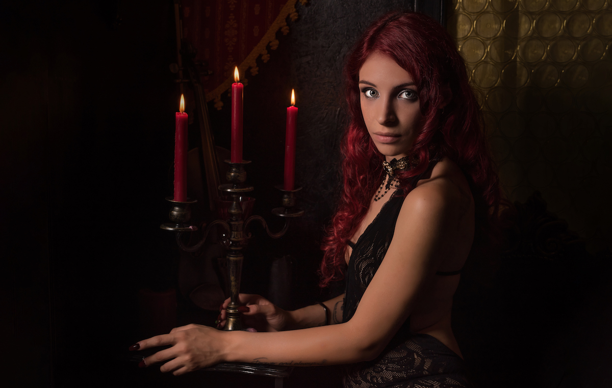 Dark Redhead Lady - Ellie Saul Valentine & Andrea Frediani Image 4