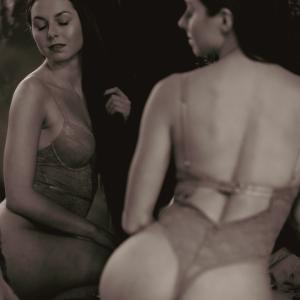 Mirror Mirror Mirror - Daria Wojcik & Q Boudoir Photography