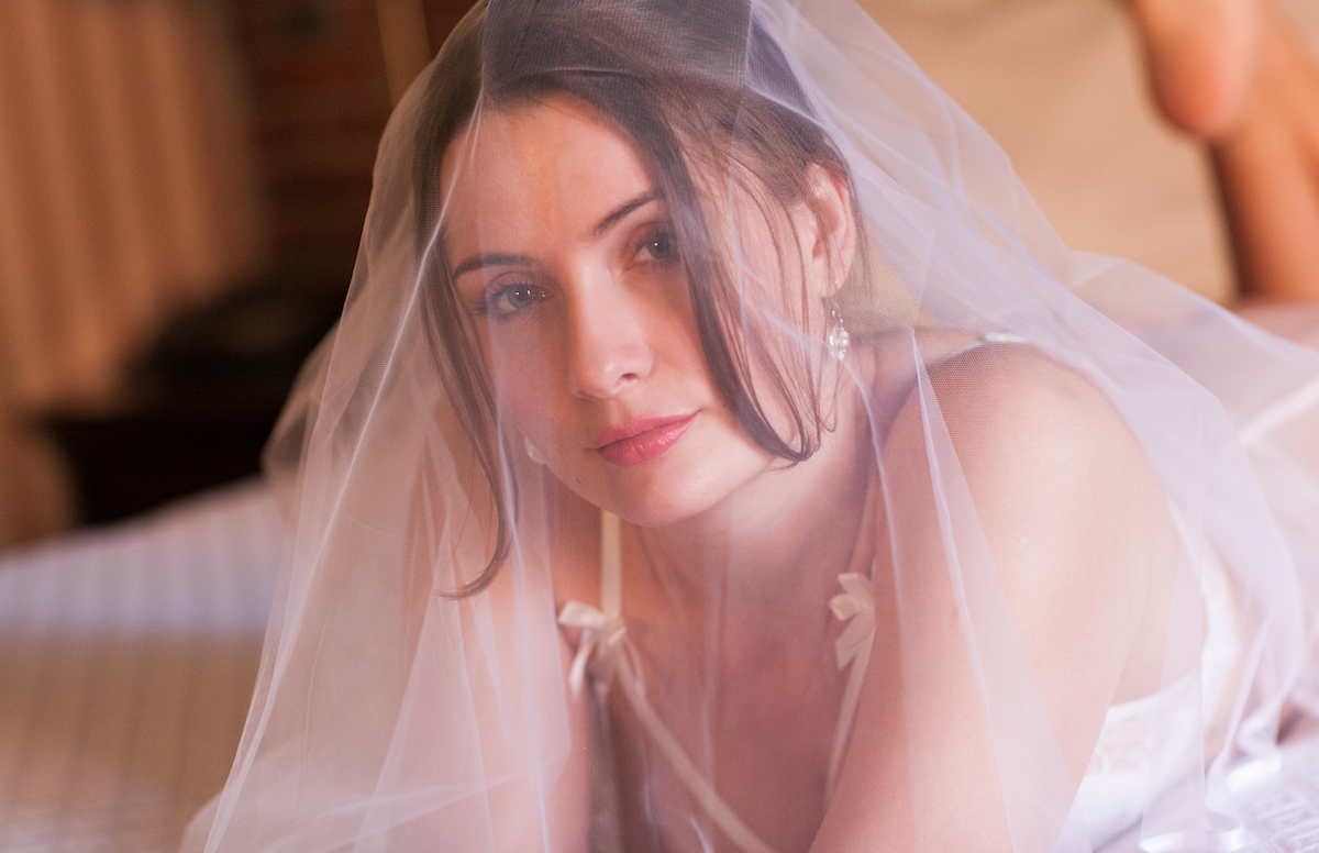 Russian Bride Boudoir - Irina Stivala & Jason Martin Image 16