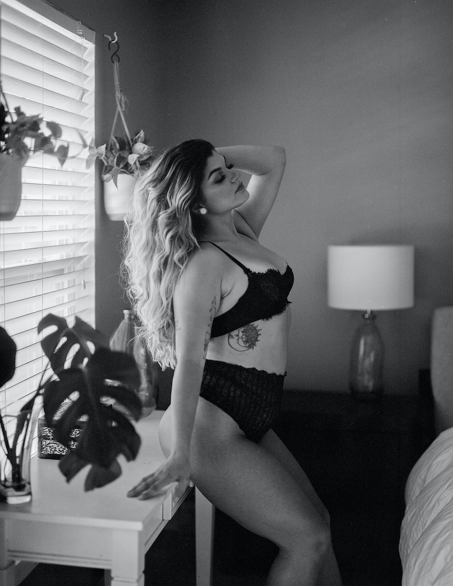 The Art of Boudoir Through a Medium Format Lens - Rachel Barber & Holly Howard Image 6