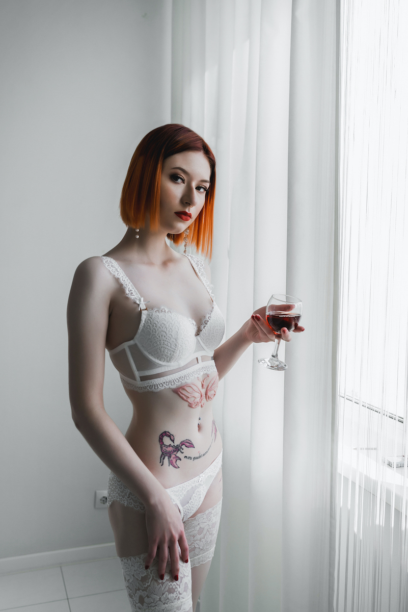 White Room - Evgeniya Jeni_la & Natalya Ashcheulova Image 8