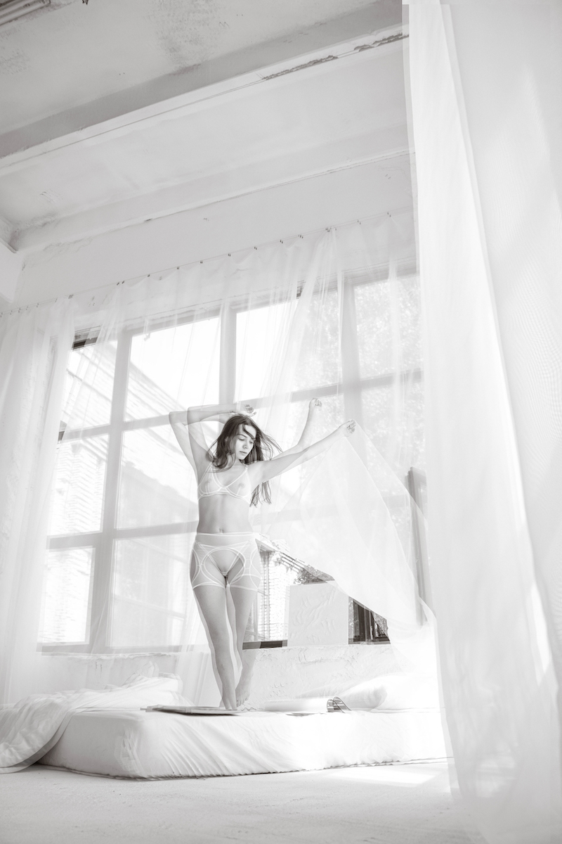 White Sunlight Room - Solomiia Sokol & Artem Tymoshenko Image 15
