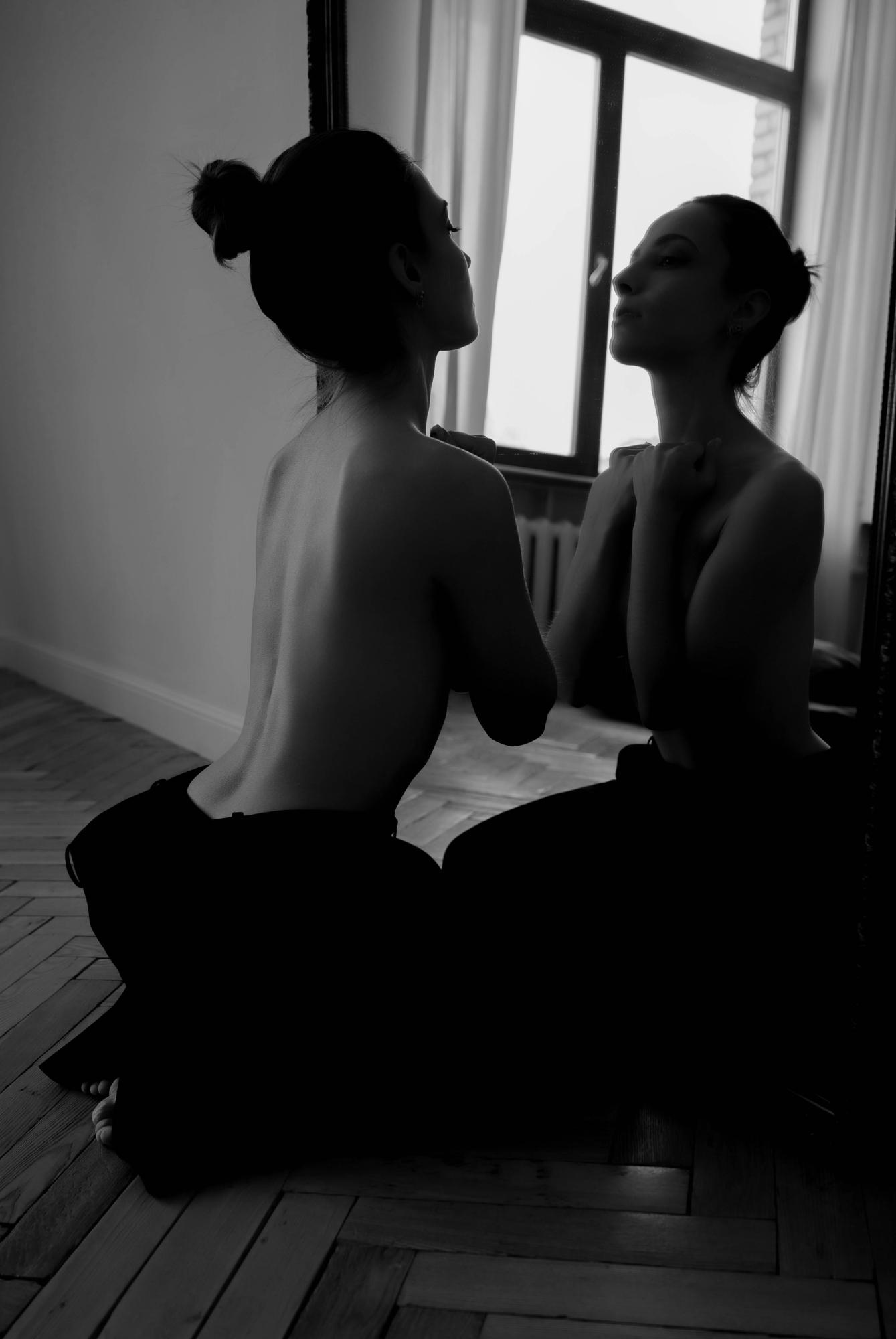 Aesthetics of a Woman - Aneliya Maslova Image 12