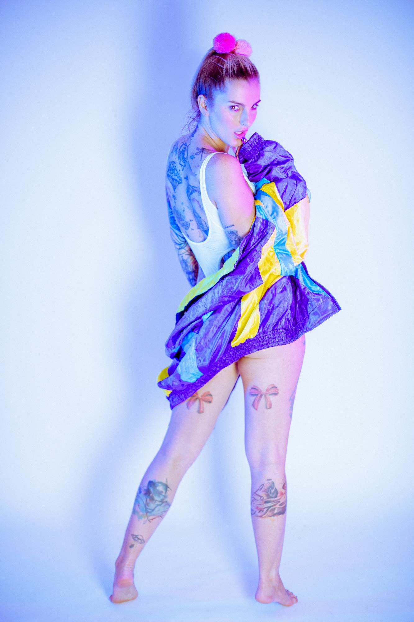 90's Neon Muse - Krisztián Sárkány & Nizsy Image 12