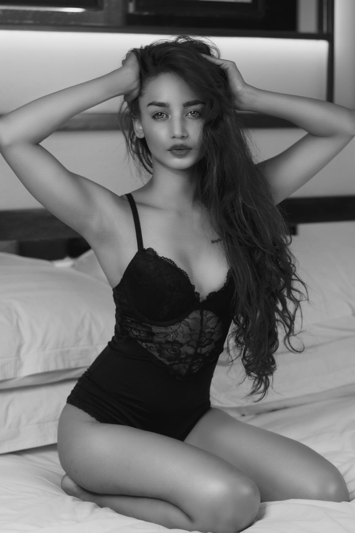 A Pseudo Insomniac. - Shilindhra Banerjee - Antar Dipan Patra Image 3