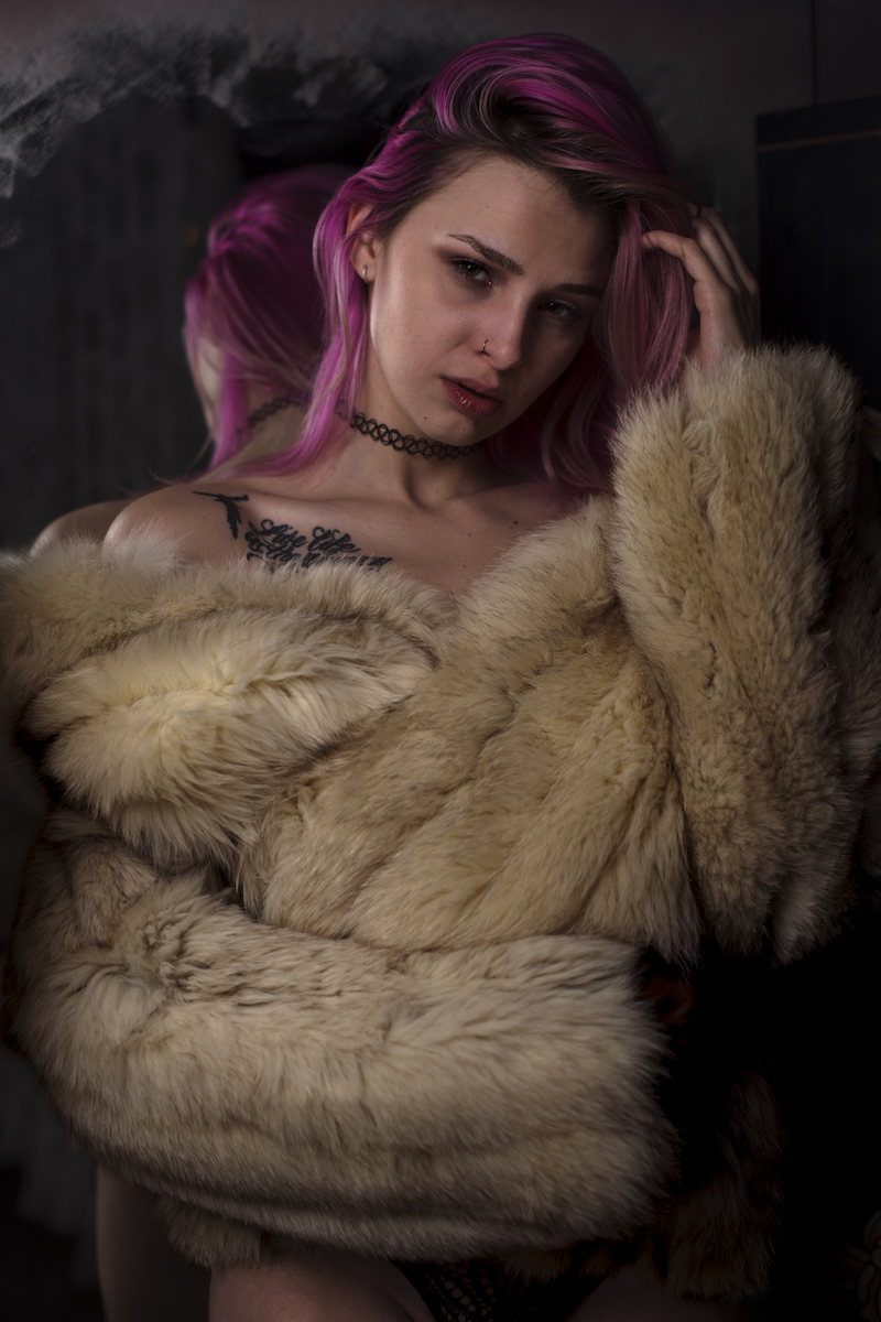 A Touch of Pink - Sam Holly & Midnight Fox Photography Image 6