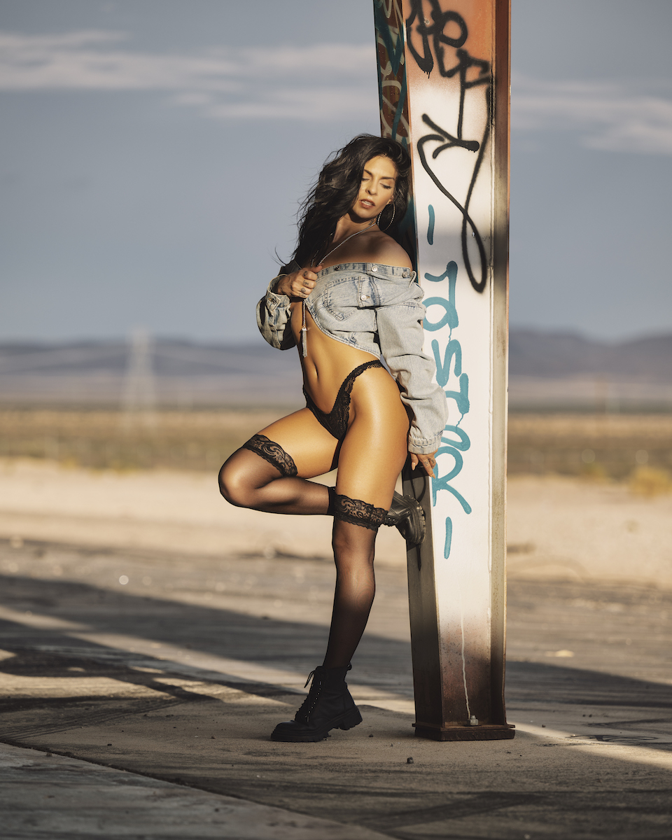 Abandoned Love - Christi Ahnee & Justin Anderson Image 7