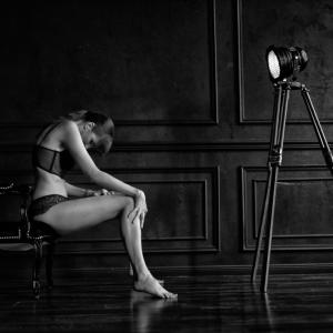 Agnes. Hide And Show. - Agnieszka & Arek Akki