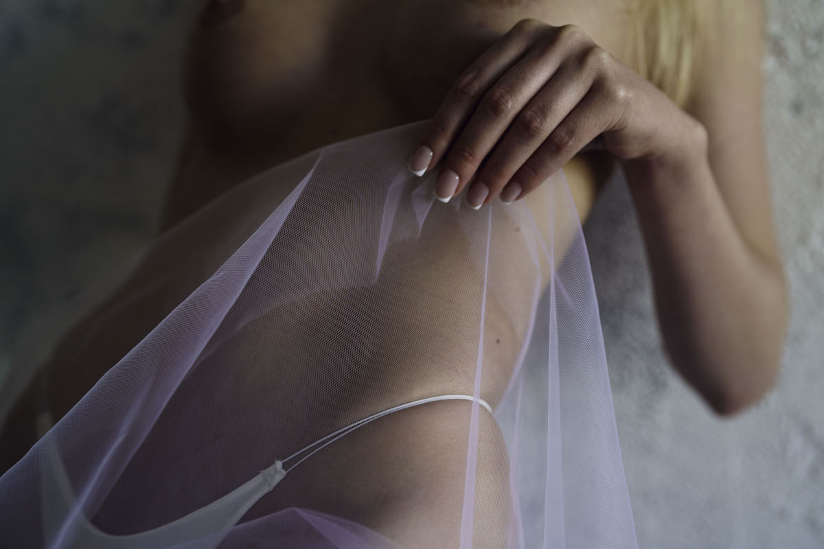 Alina Aleshina & Sagi Levi Image 12