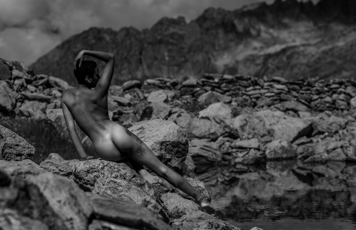 An African Girl in The Swiss Alps - 3N0 PHOTOGRAPHY Image 10