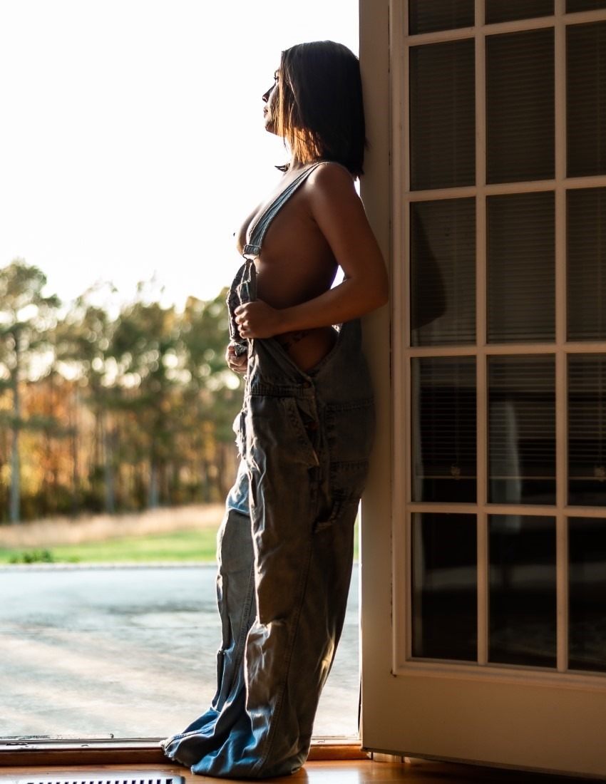 An Evening In Overalls With Bre - Brently Webb & R. Daniel Walker Image 21