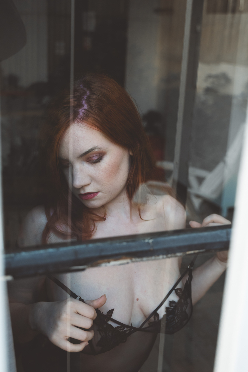 Arianna Gray & Anyul Led Rivas Image 10