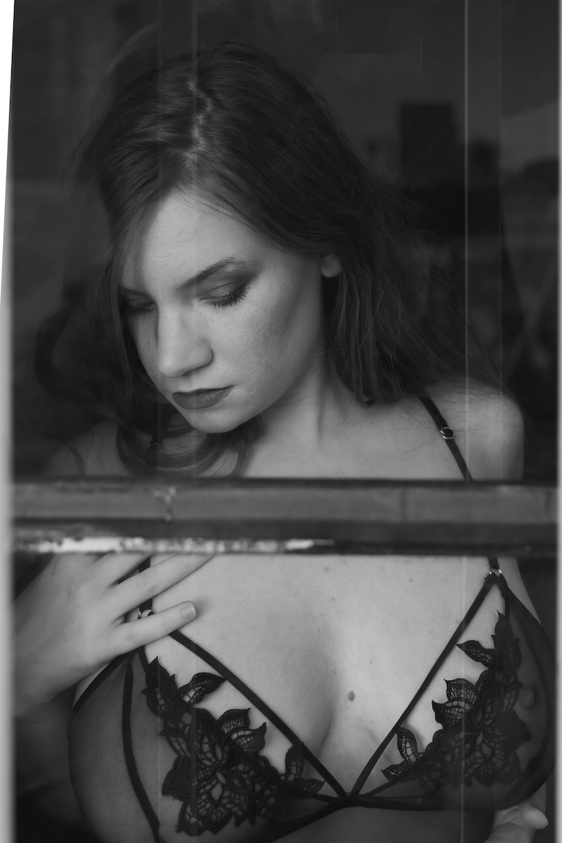 Arianna Gray & Anyul Led Rivas Image 13