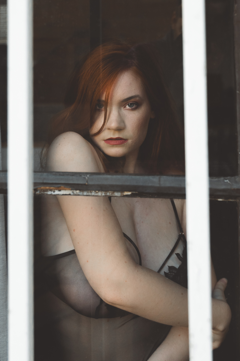 Arianna Gray & Anyul Led Rivas Image 5