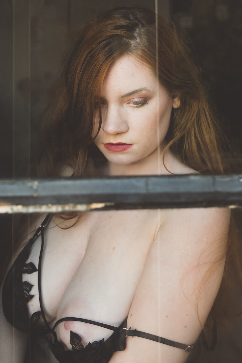 Arianna Gray & Anyul Led Rivas Image 7