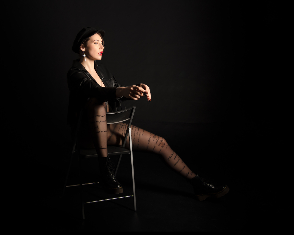 Asia & Mbaphotostudio Image 9