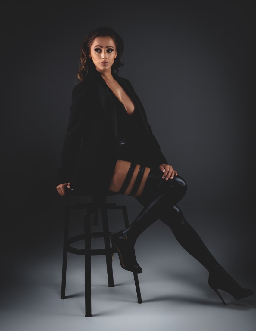 Bajita & Dave Mars - Beauty Goddess Image 6