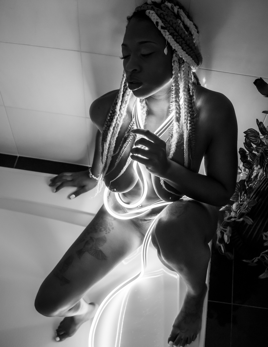 Bathing in the Light - Penny Bain & George J. Weeks Photography Image 8