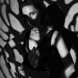 Beautiful Galina Kazakov Olga Bystrova 12 Tk74ux9 Boudoir Photography with Interesting Light Textures