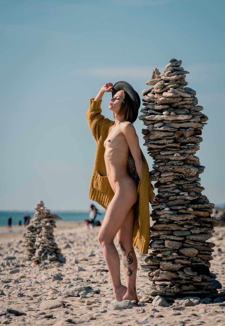 Bittersweet - Rosanna Haidee Mary & Marius Ciobanu Image 7