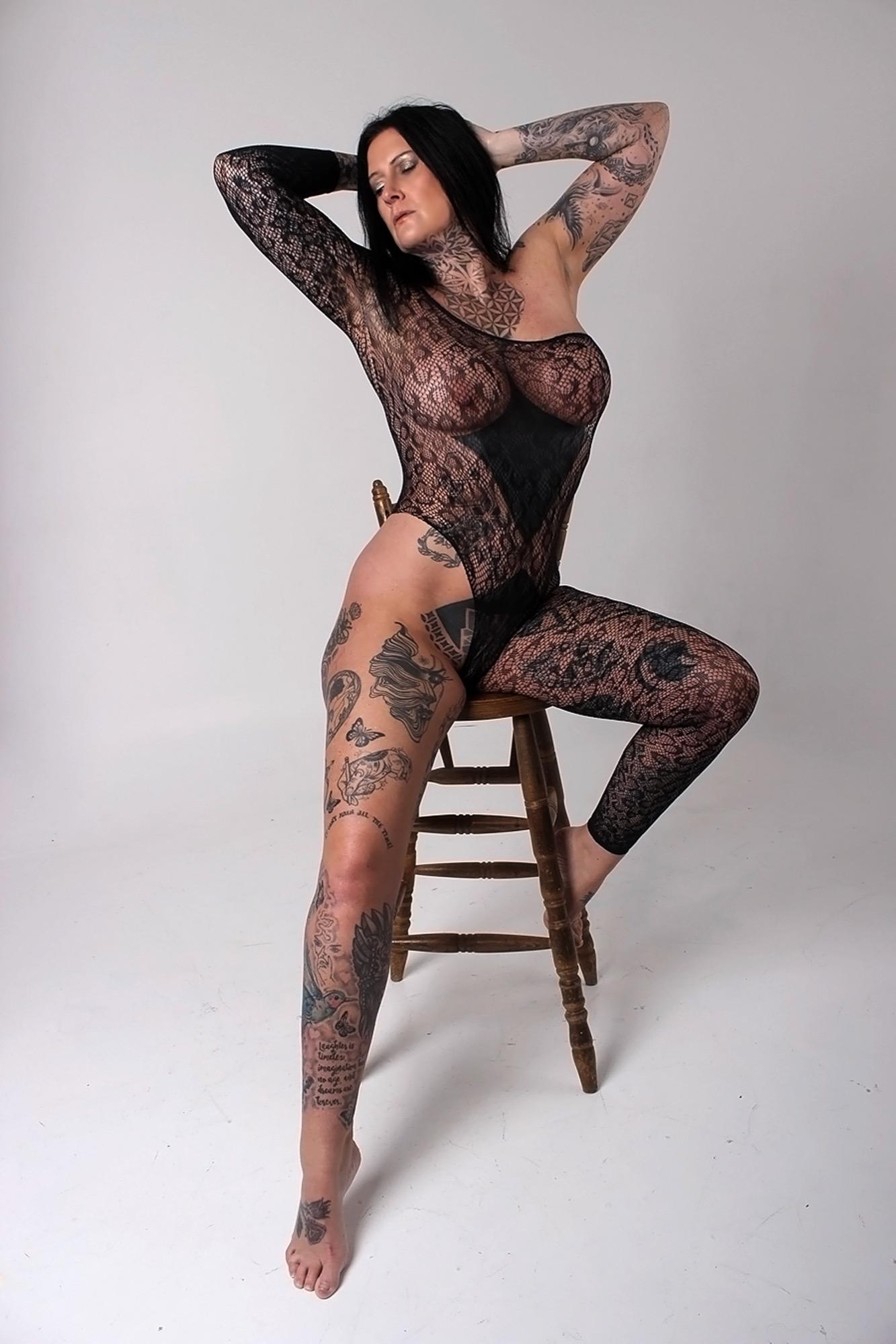 Black Lace Beauty - Andrew Callagan & Queenb19784 Image 7