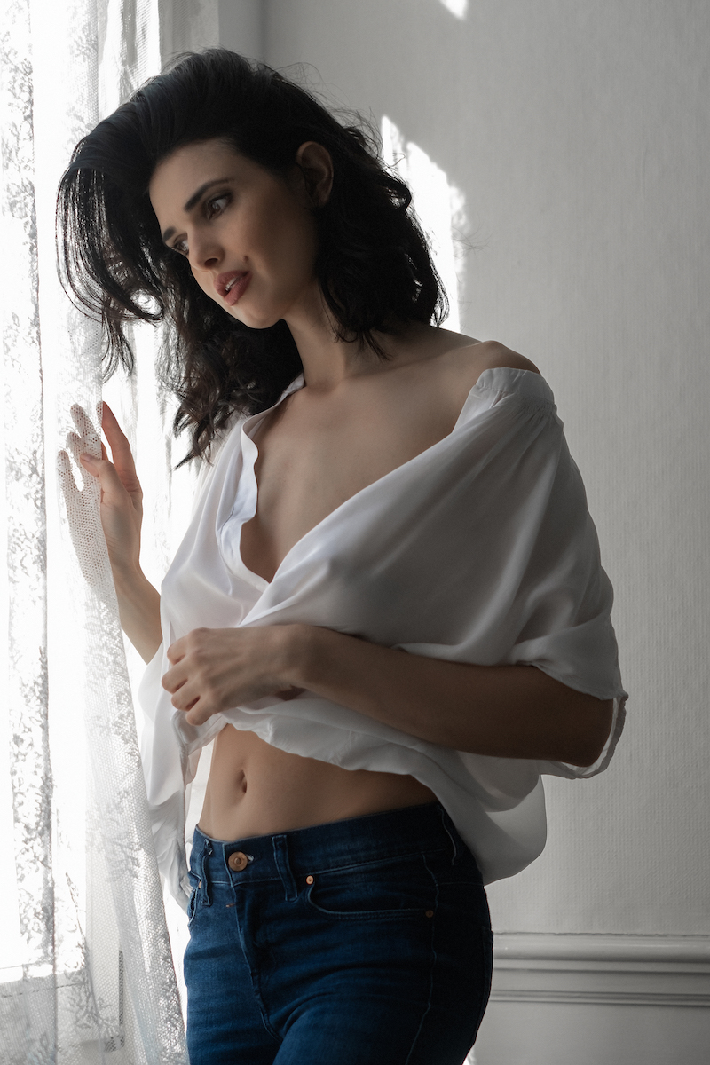 Blue Jeans, White Shirt - Zoi Morgan & Eugene Shapiro Image 26
