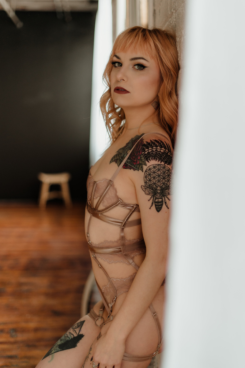 Blushing in Bronze - Kelly Spencer & Desiree Hartwell Image 4
