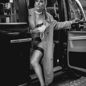 Body Language Barbara Almeida Vinicius Pozzatti 3 Qkuyhv1 Boudoir Photography with a Vehicle