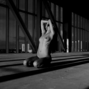 Bodycityscapes Stephanie Jimenez Andre Scheidt 2 Heigx65 Urban Boudoir Photography
