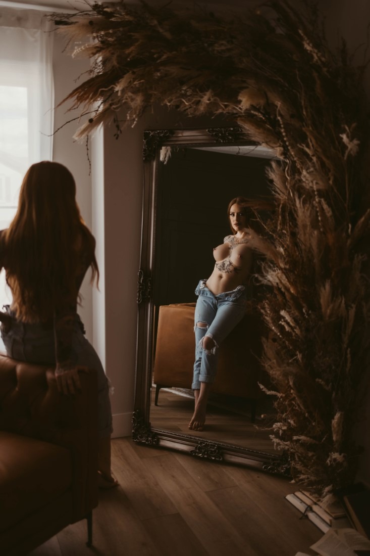 Burn Baby - Matricia Kennedy & Daria Laine Fedyniak Image 5