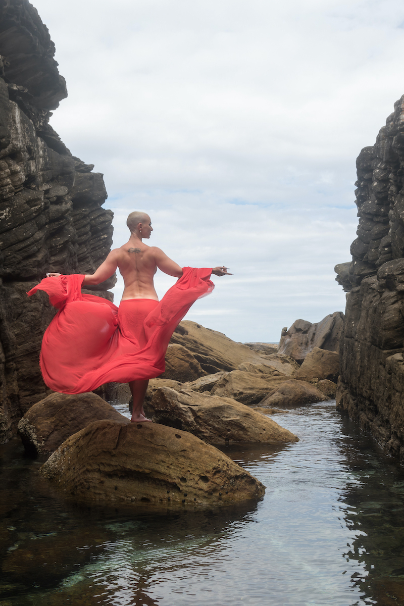 By the Ocean - Katya & Jorge Colvin Image 9