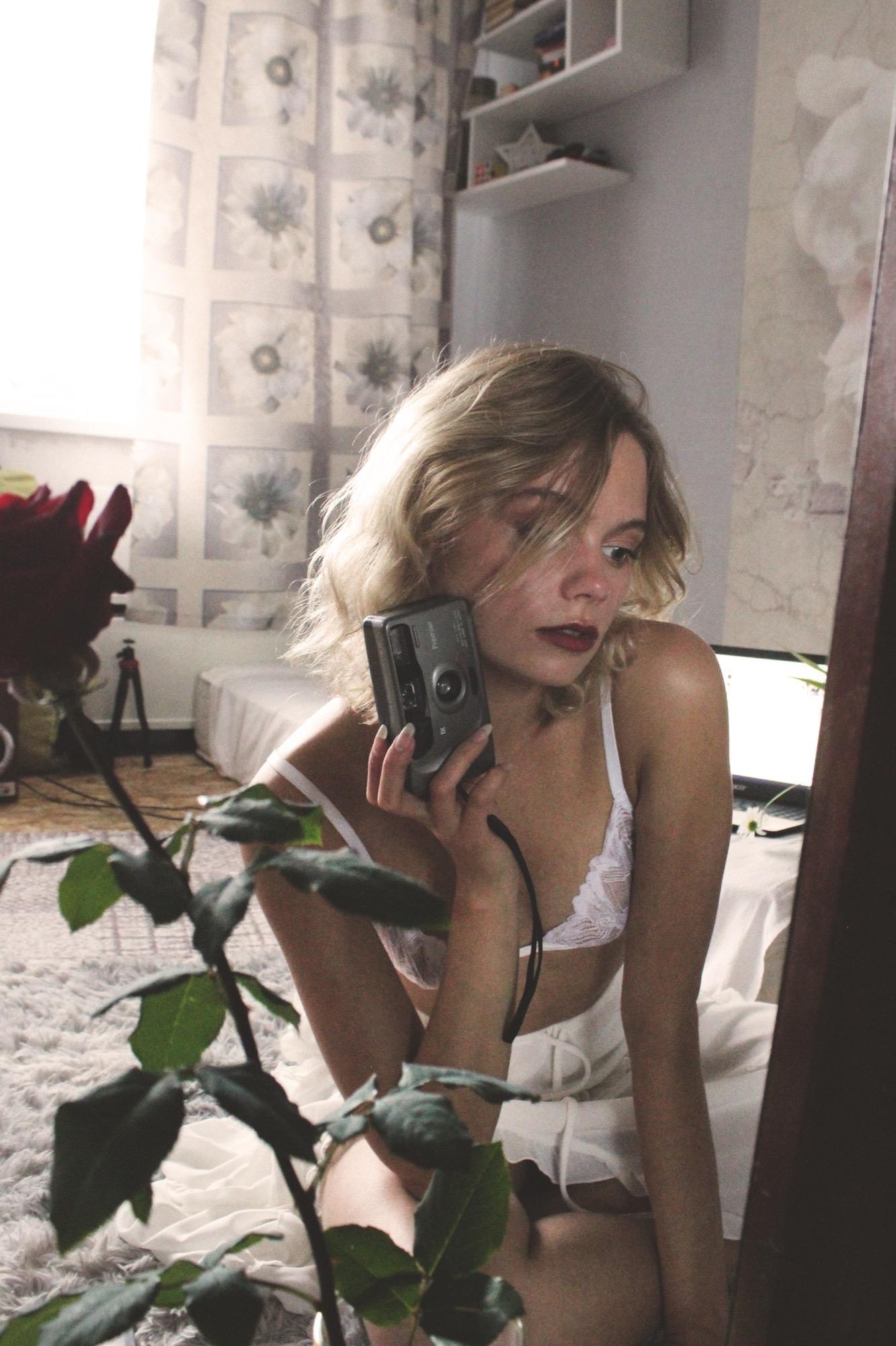 Captured The Moment - Ekaterina Vedenina & Kateboyt Image 5