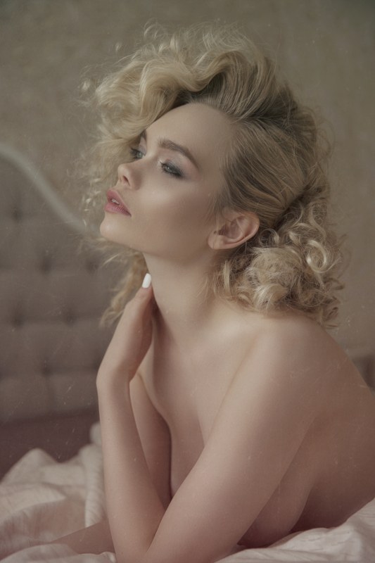 Elena Mak & Alina Larina - Soft Passion Image 8