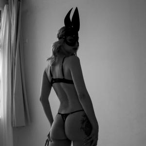 Femininity Ekaterina Simonenko 2 Mo1jnpw Boudoir Photography with Mask