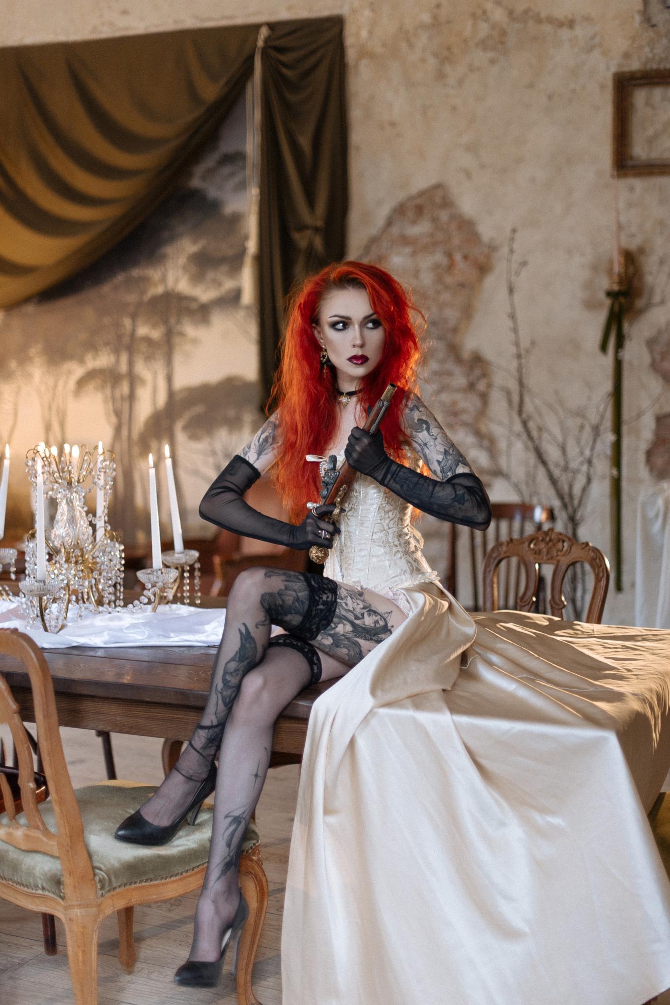 Femme Fatale - Lisa Ustinova & Charlin Lisitsa Image 2