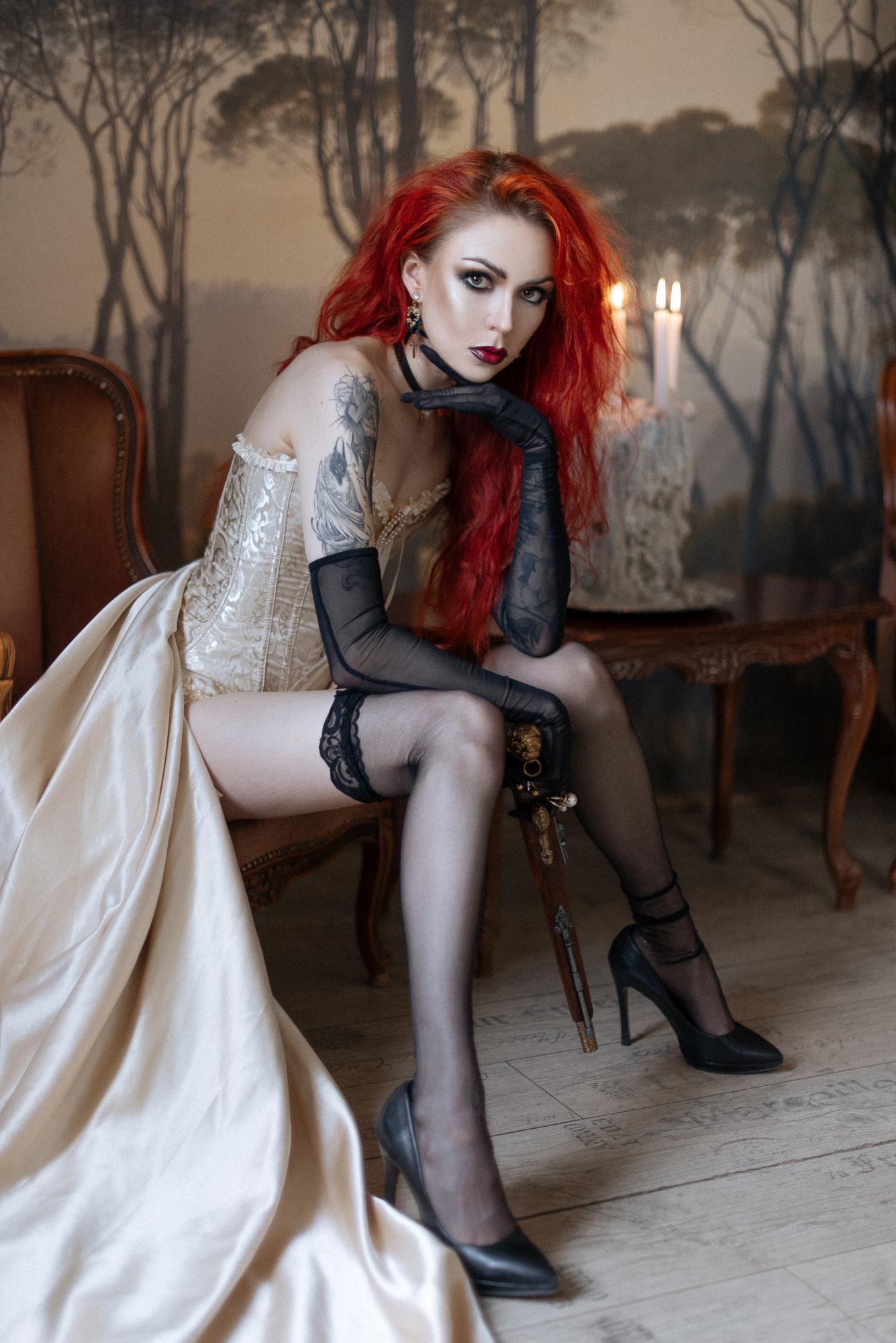 Femme Fatale - Lisa Ustinova & Charlin Lisitsa Image 1