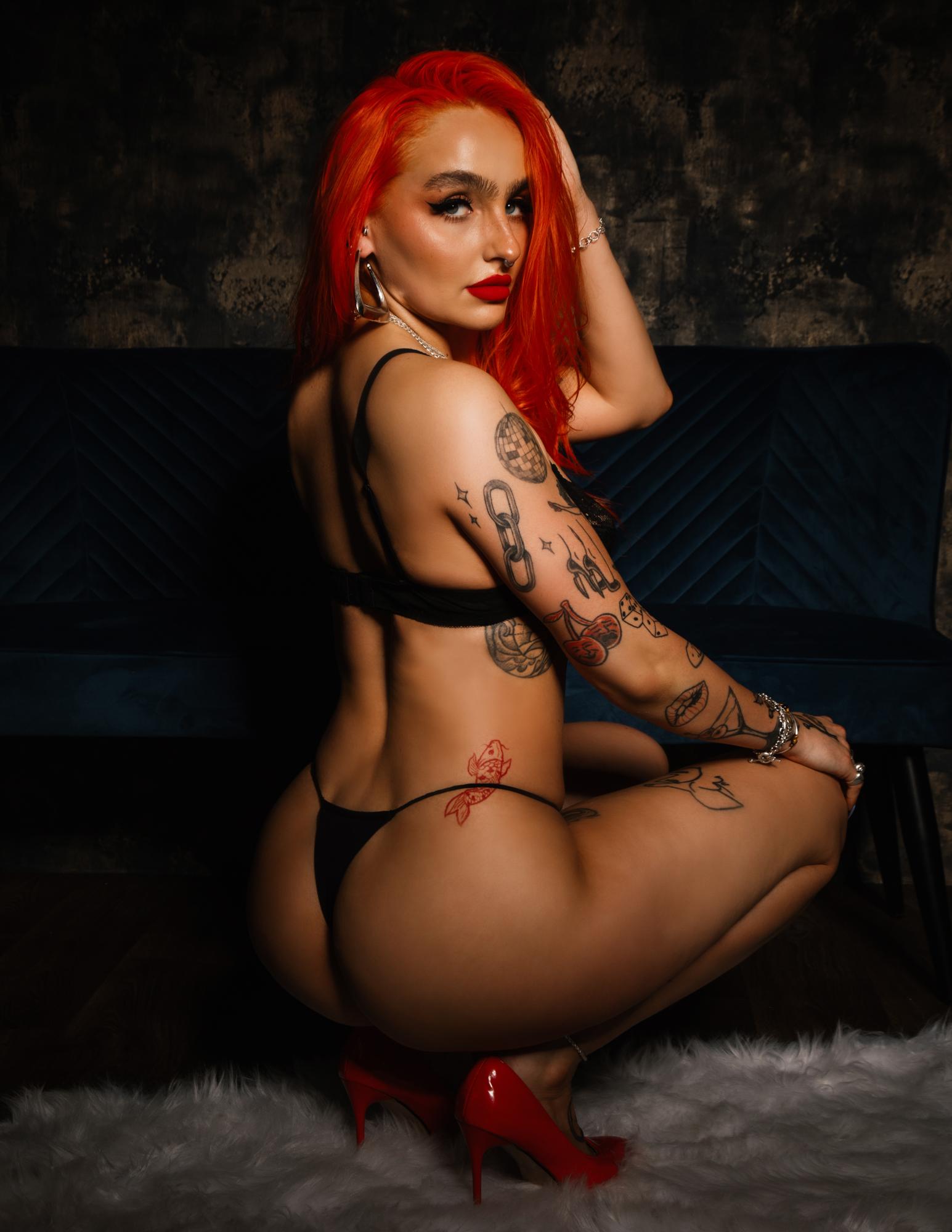 Fire Kissed - Hannah Lunn & Holly Waterworth Image 5
