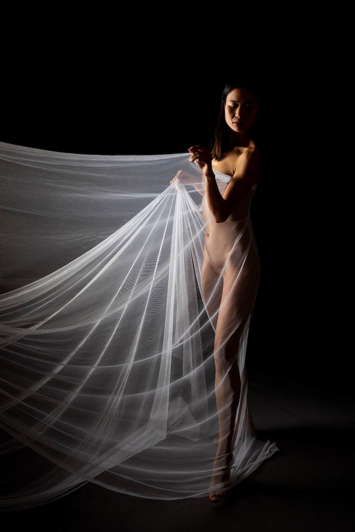 From the Orient with Love - Anna & Jorge Colvin Image 10