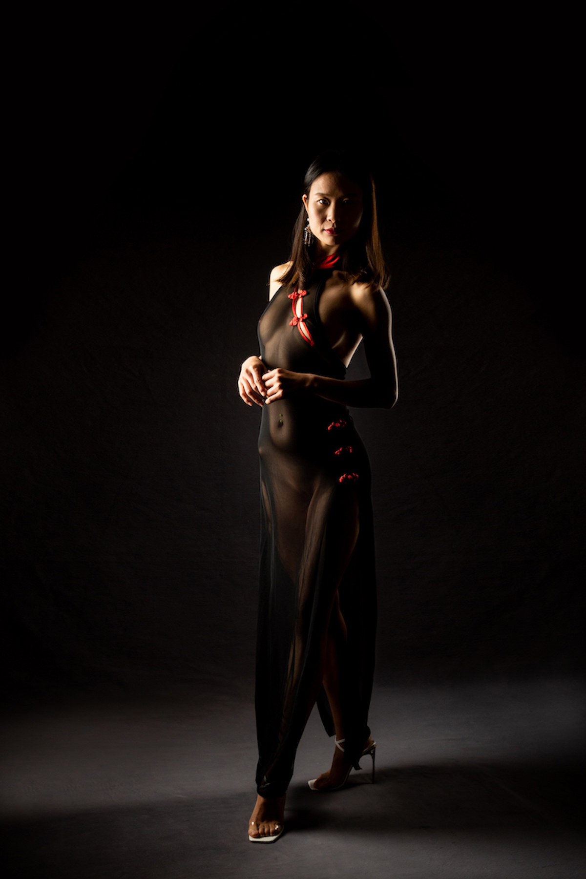 From the Orient with Love - Anna & Jorge Colvin Image 25