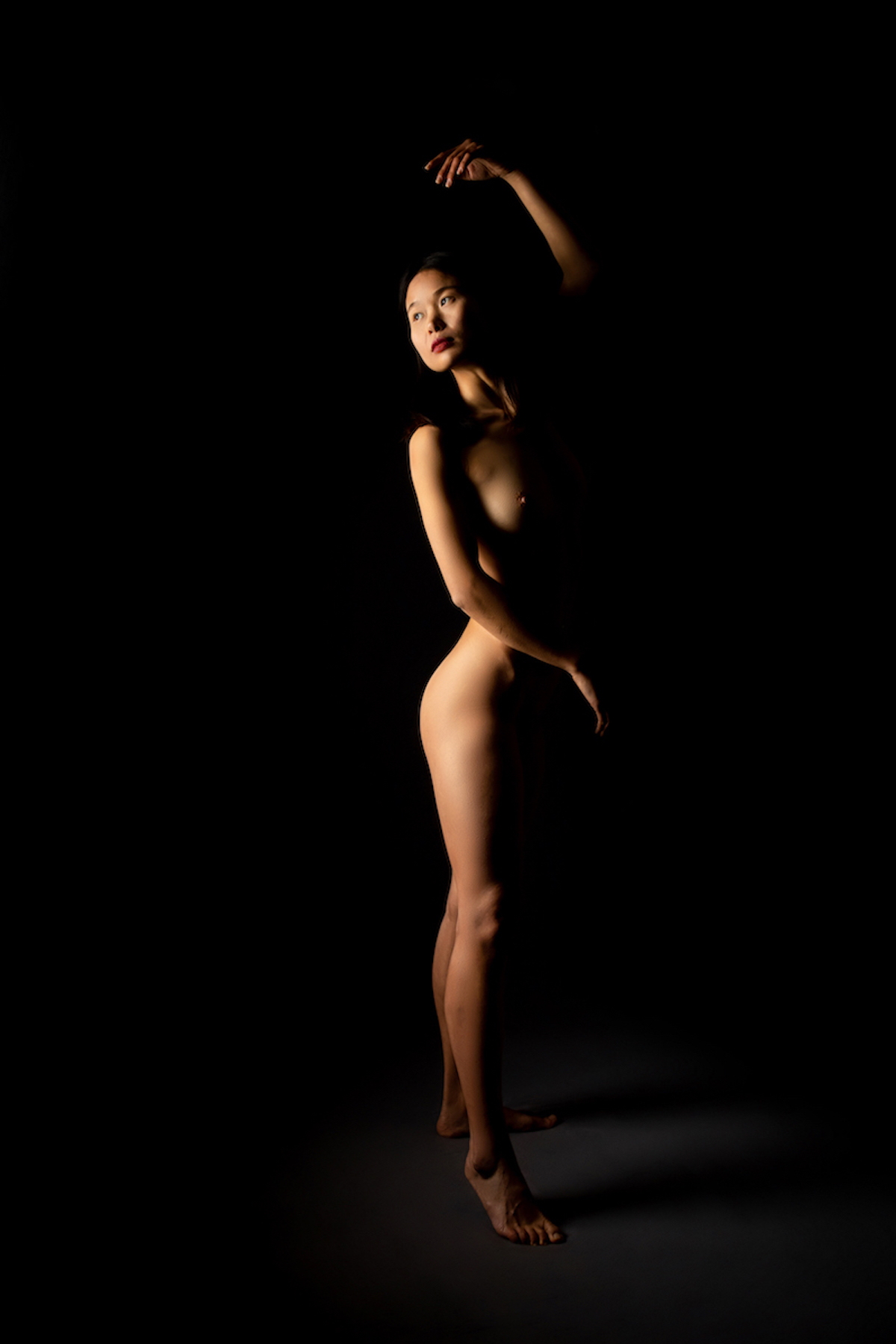 From the Orient with Love - Anna & Jorge Colvin Image 6