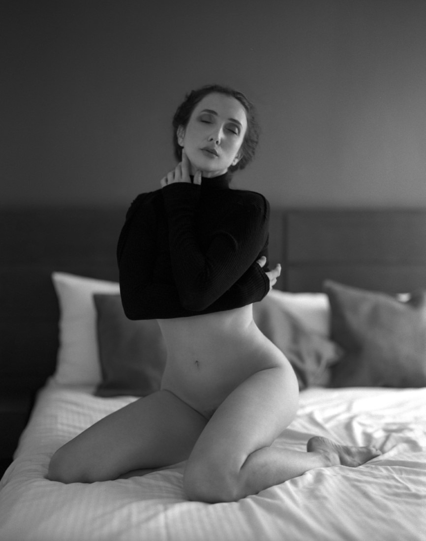 Game Of Shadows With Emma - Norbert Sokolowski Image 13