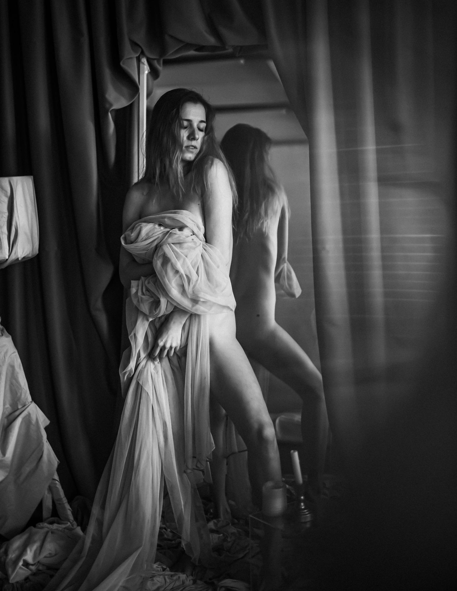 Gentle Nudes - Ната Смирнова & Mary Image 10