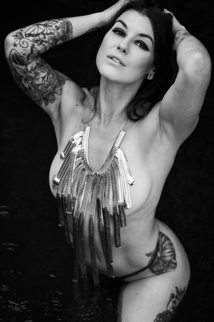 Goddess On Holiday - Katrina Marie & Jarod Lee Image 8