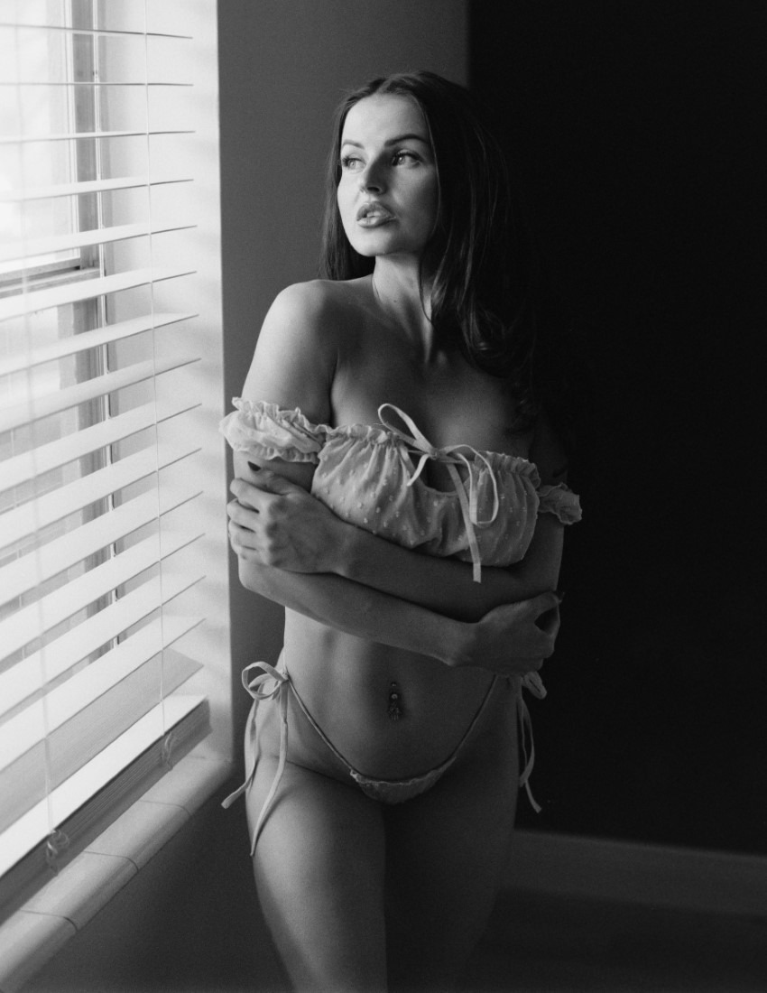 Grain - Veronica Lavery & Vito Servideo Image 14