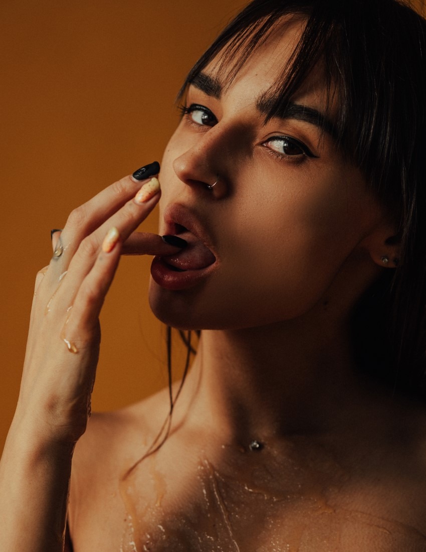 Honey And Sex - Olga Eslon & Mikhail Vazhenin Image 18