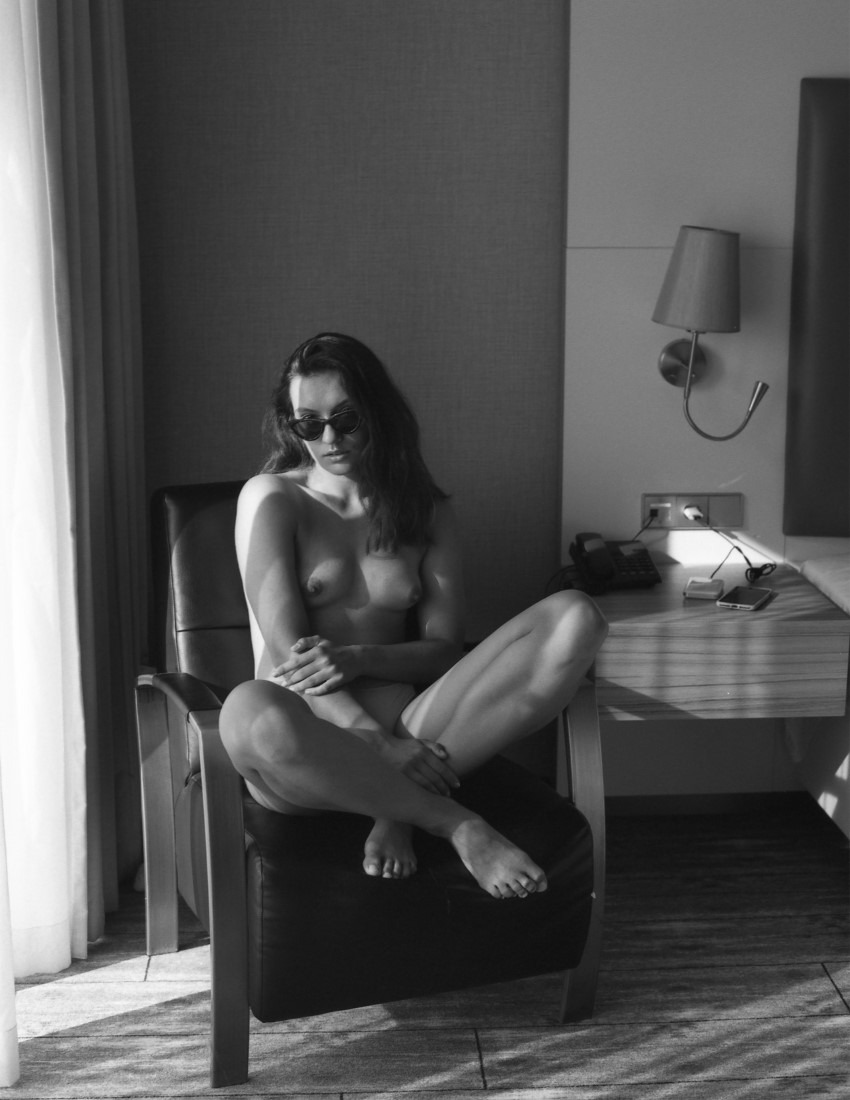 Hotel Room - Agata Pribulova & Petra Rosič Harenčáková Image 4