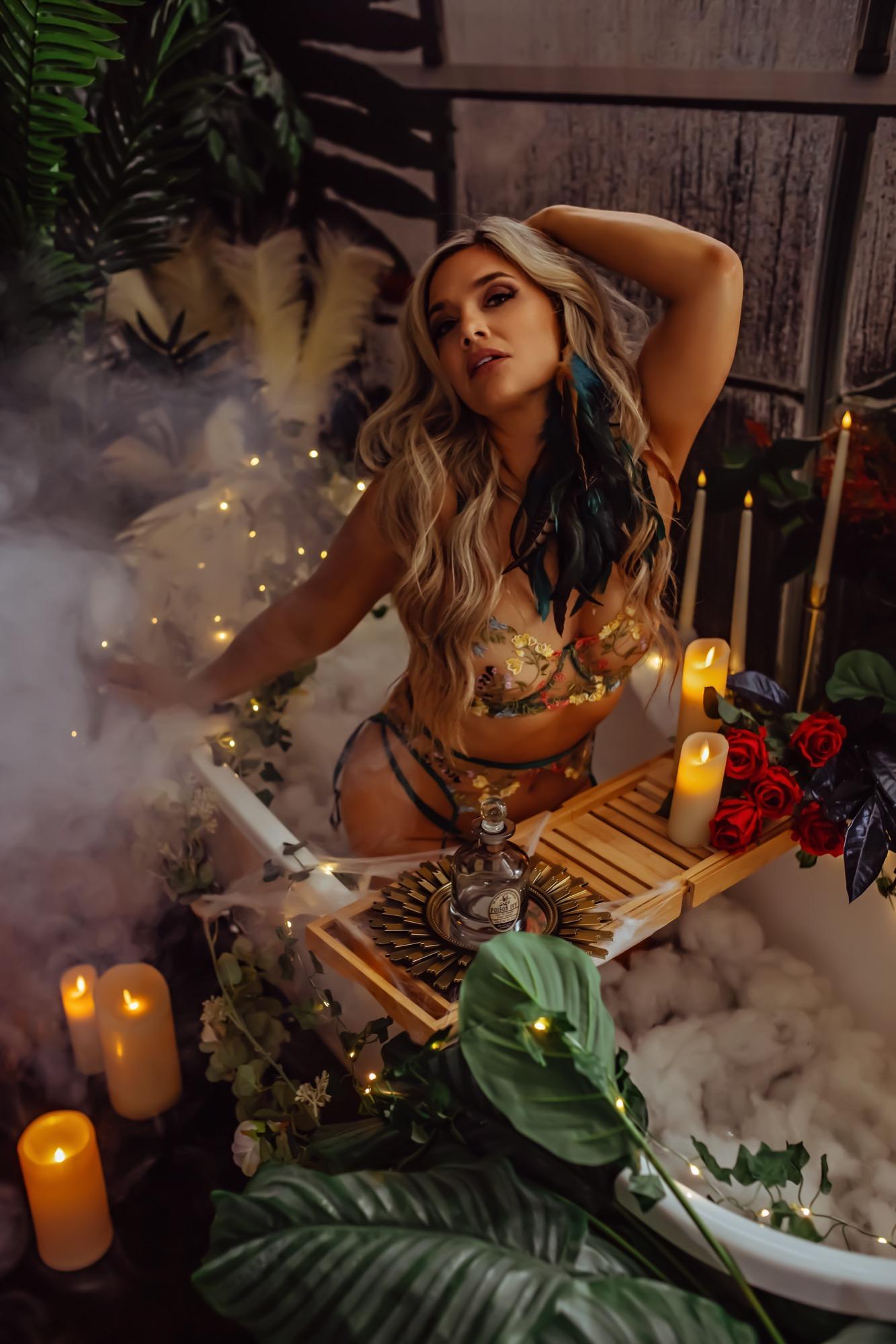 I Put A Spell On You - Lisa Lutz & Heather Foster Image 7