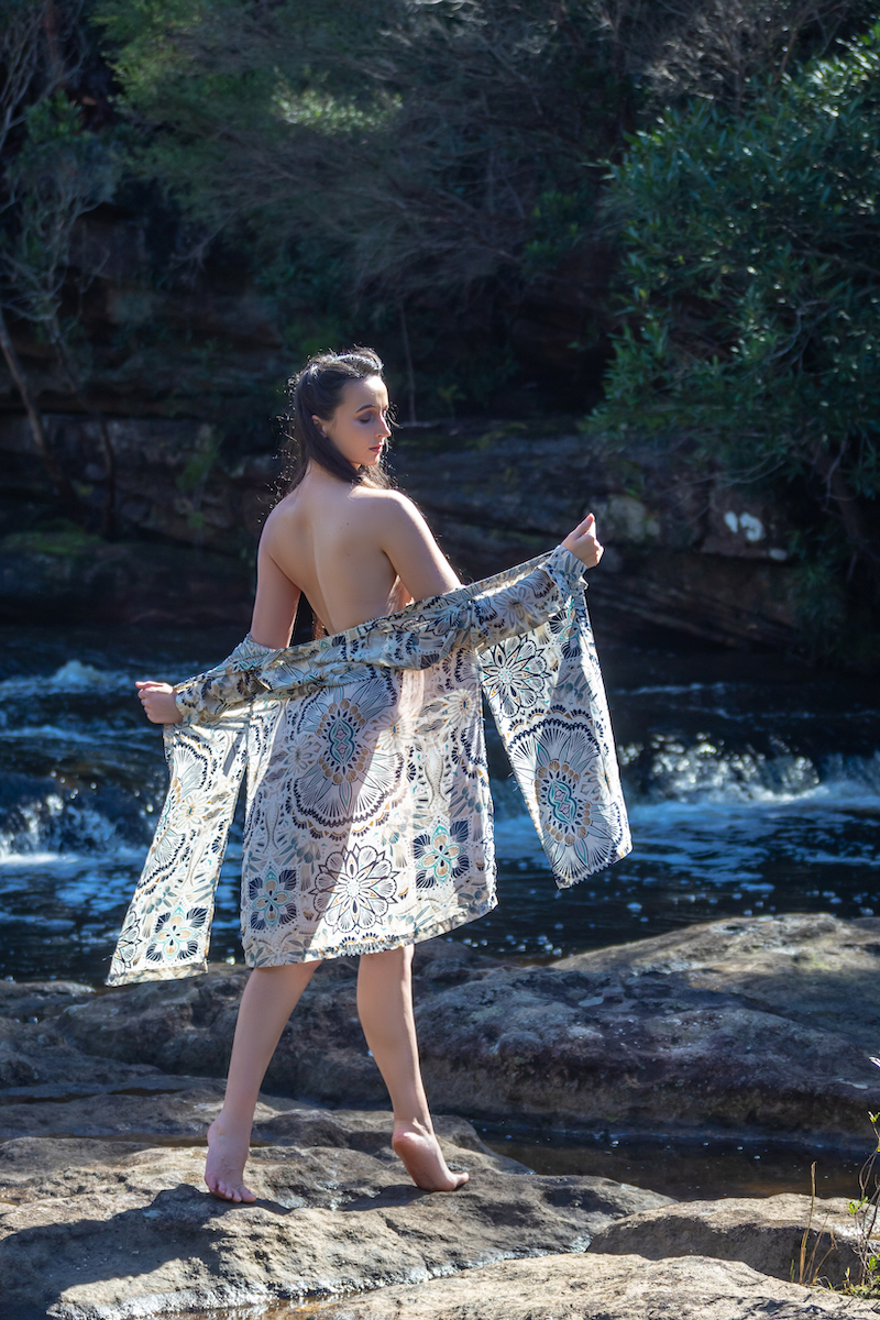 In Love at First Sight - Vixen & Jorge Colvin Image 17