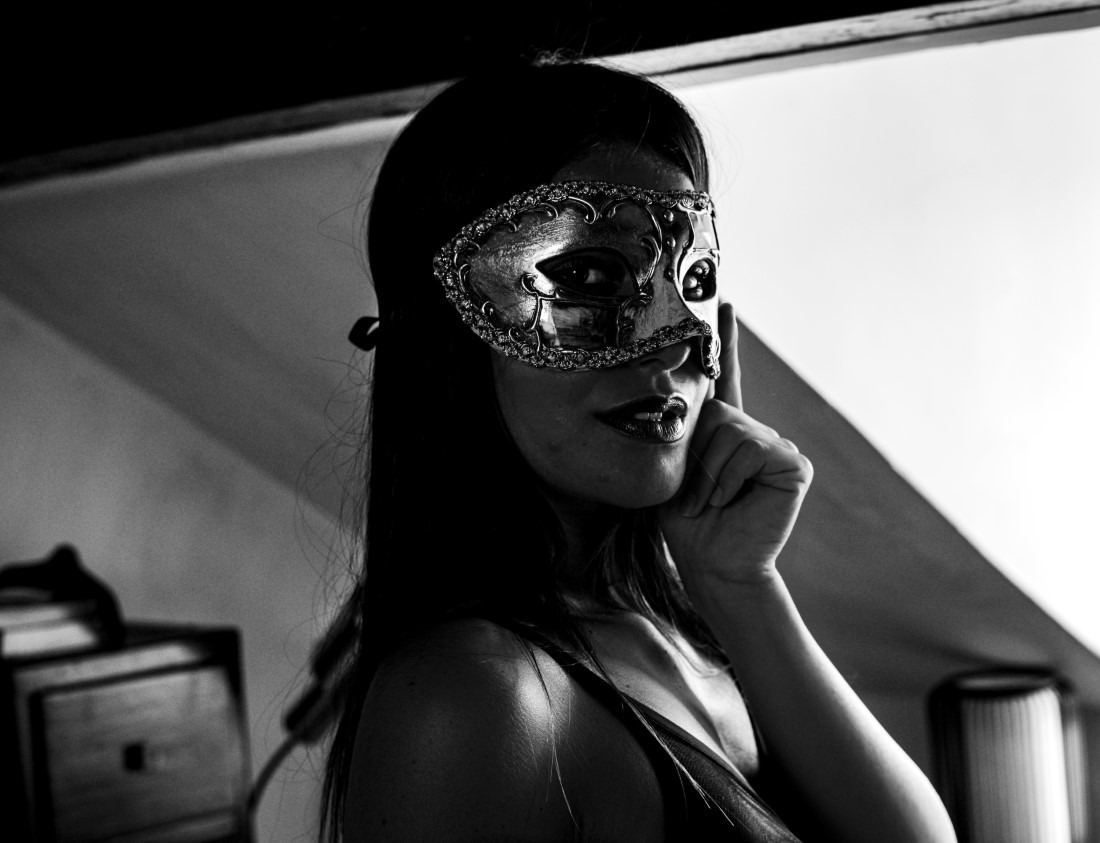 Interior Mystery - Consuelo Tanda & Claudio-pari Image 17